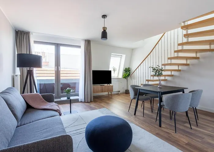 Flower's By Limehome - Digital Access *