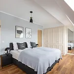 Flower's By Limehome - Digital Access Apartment Berlin
