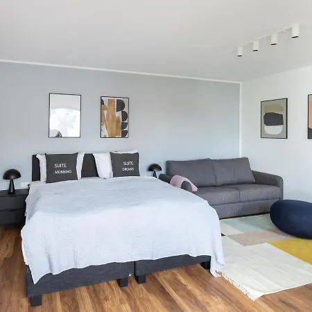 Flower's By Limehome - Digital Access