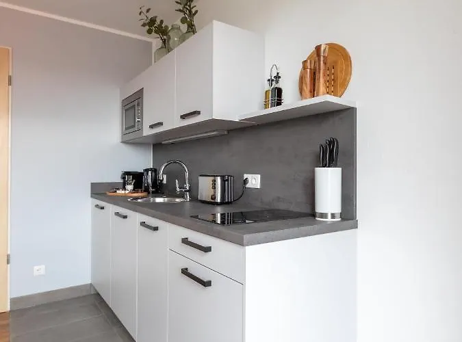 Flower's By Limehome - Digital Access Berlino