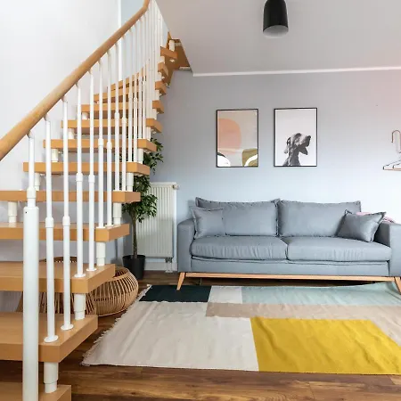 アパート Flower's By Limehome - Digital Access ベルリン