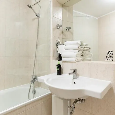 Flower's By Limehome - Digital Access Διαμέρισμα Βερολίνο