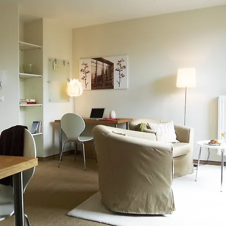 Διαμέρισμα Flower's By Limehome - Digital Access *