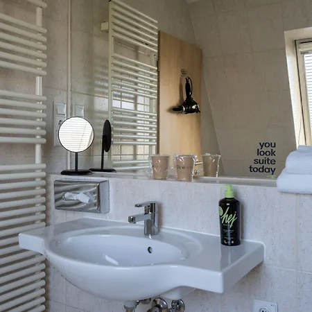 Flower's By Limehome - Digital Access Βερολίνο